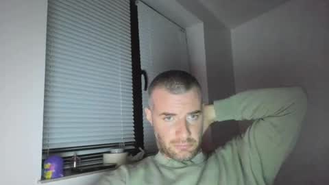 Snapshot of alfiesolomons87 chatting on February 22, 7:21 pm alfiesolomons87 online show from February 22, 7:21 pm