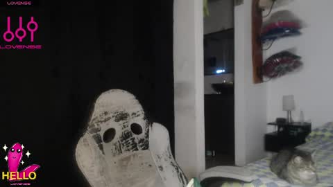 cami online show from April 26, 4:32 am