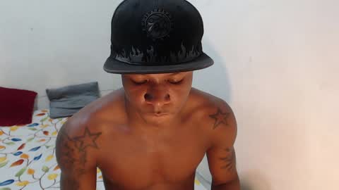 Snapshot of alid_17 chatting on December 9, 12:34 am Alid 17 online show from December 9, 12:34 am