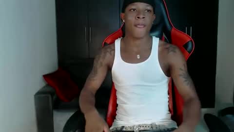 Snapshot of alid_17 chatting on March 1, 6:54 pm Alid 17 online show from March 1, 6:54 pm