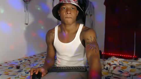 Snapshot of alid_17 chatting on March 6, 5:57 am Alid 17 online show from March 6, 5:57 am