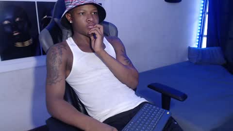 Snapshot of alid_17 chatting on January 28, 7:42 pm Alid 17 online show from January 28, 7:42 pm