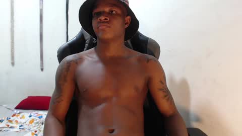 Snapshot of alid_17 chatting on December 17, 6:31 pm Alid 17 online show from December 17, 6:31 pm