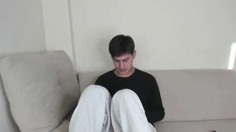 Snapshot of alikuskya chatting on September 17, 2:12 am Dan online show from September 17, 2:12 am