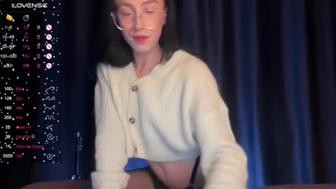 Alexa online show from December 14, 7:36 pm