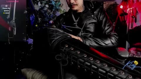   online show from December 17, 1:13 am