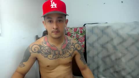 Snapshot of allen_69xx chatting on January 23, 11:26 am allen online show from January 23, 11:26 am