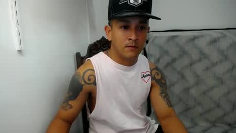 Snapshot of allen_69xx chatting on December 30, 7:59 am allen online show from December 30, 7:59 am