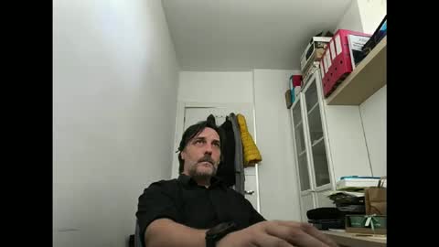 allenvic online show from October 23, 8:29 am