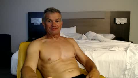 allnaked4 online show from May 2, 12:52 pm