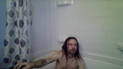 allupinyou1 online show from April 19, 8:03 am