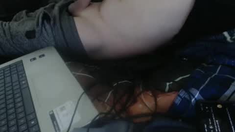 allwolf0323 online show from February 4, 8:37 pm