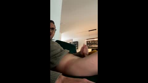 alpacinoishere online show from February 4, 8:42 am