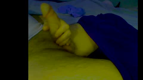 alphablue_wolf1295 online show from January 17, 5:00 am