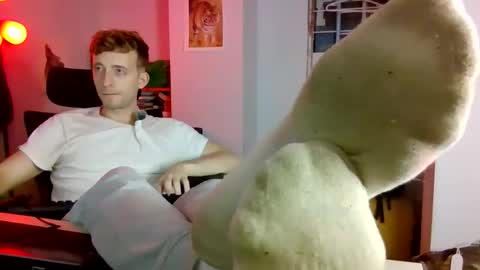 Snapshot of alphabritsex chatting on October 20, 12:58 am Tobias Wilde online show from October 20, 12:58 am