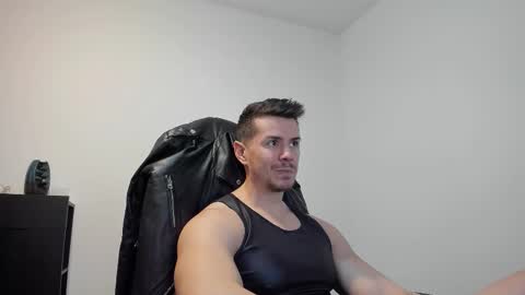 Snapshot of alphagodleatherking92 chatting on October 3, 9:58 am LeatherMaster online show from October 3, 9:58 am