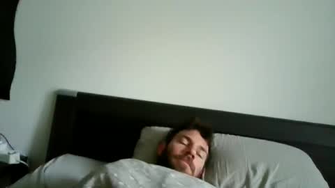 Snapshot of alphah_hunk chatting on October 8, 8:07 am alphah_hunk online show from October 8, 8:07 am