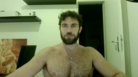 alphah_hunk online show from October 24, 6:53 pm