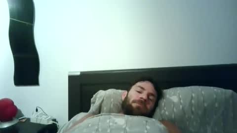 Snapshot of alphah_hunk chatting on October 5, 8:57 pm alphah_hunk online show from October 5, 8:57 pm