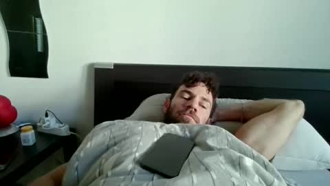 Snapshot of alphah_hunk chatting on October 7, 7:12 am alphah_hunk online show from October 7, 7:12 am