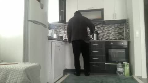 AlphAndre online show from January 4, 8:17 am