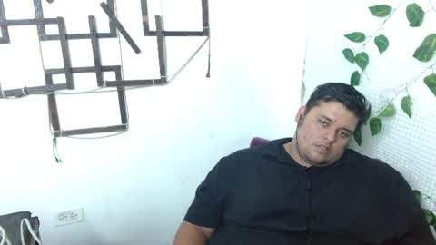 Jhosep online show from August 7, 2:56 pm