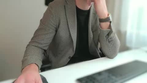 amadeos12345 online show from February 16, 10:13 am