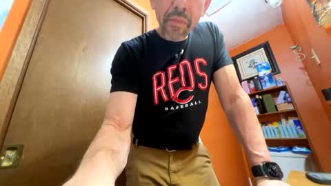 american_ron online show from February 3, 4:54 am