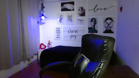 amethystshadow online show from February 28, 7:57 pm