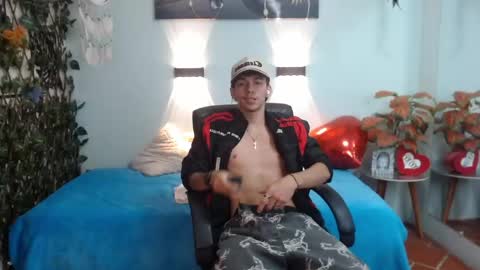 amethystshadow online show from April 10, 9:33 pm