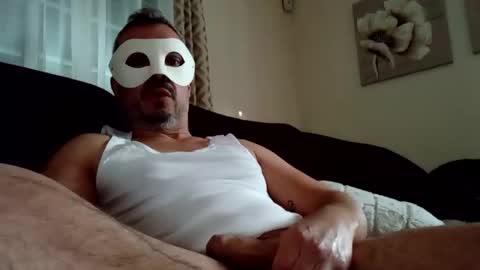 amorjoy84 online show from November 17, 4:43 pm