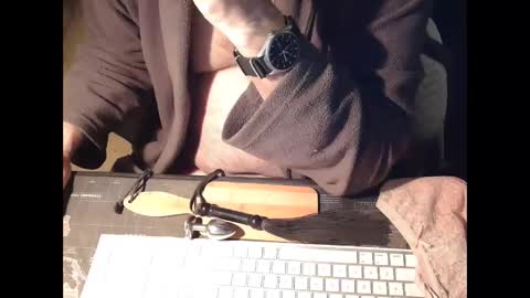 amslave4f online show from December 14, 7:46 pm