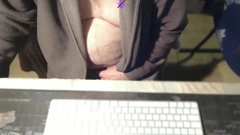 amslave4f online show from December 14, 9:00 pm