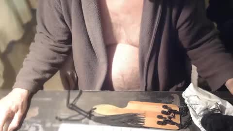 amslave4f online show from October 22, 7:45 am