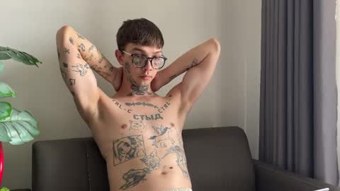 simon online show from April 24, 4:04 am