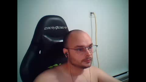 anarchyy1994 online show from February 11, 9:47 am