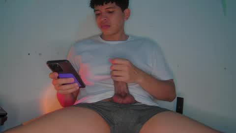 Andres online show from April 29, 4:17 am