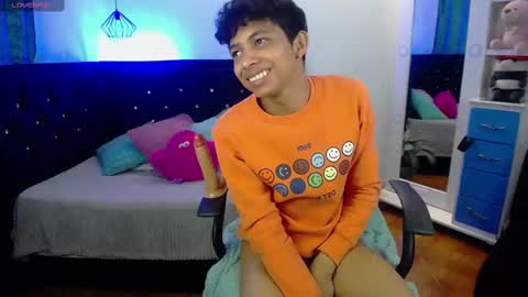 Snapshot of anderhot_ chatting on March 11, 9:26 pm ANDER online show from March 11, 9:26 pm