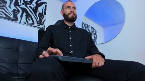 Snapshot of anders_x chatting on January 11, 7:05 pm Andrs - online show from January 11, 7:05 pm