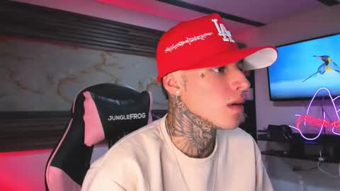 andrees_s online show from March 6, 4:04 pm