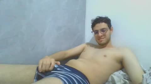 andres129494 online show from January 11, 2:04 am