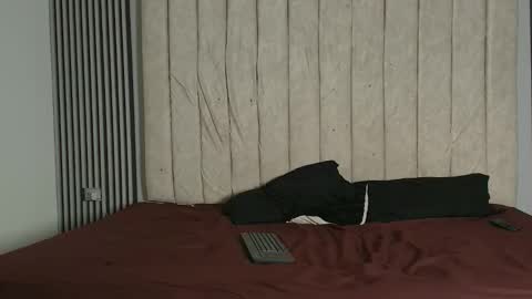 andres_stud online show from November 8, 7:33 am