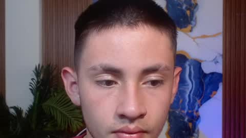 andres_tay online show from April 30, 2:40 am