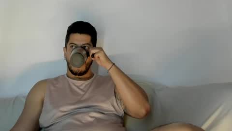 Andres online show from April 23, 8:08 am