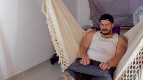 Andres online show from June 4, 10:16 pm