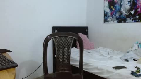 Snapshot of andrew_ag chatting on January 24, 12:31 am Andrew G online show from January 24, 12:31 am