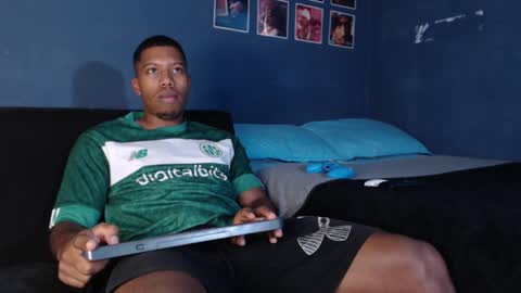 Andrew online show from February 11, 8:42 pm