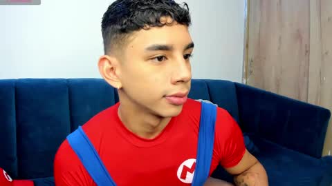 Andrew M. online show from April 13, 11:05 pm