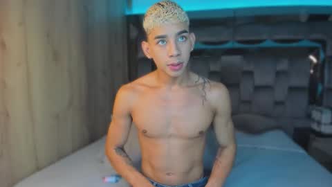 Andrew M. online show from January 14, 5:45 am