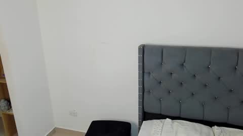 andrew online show from November 26, 12:57 am